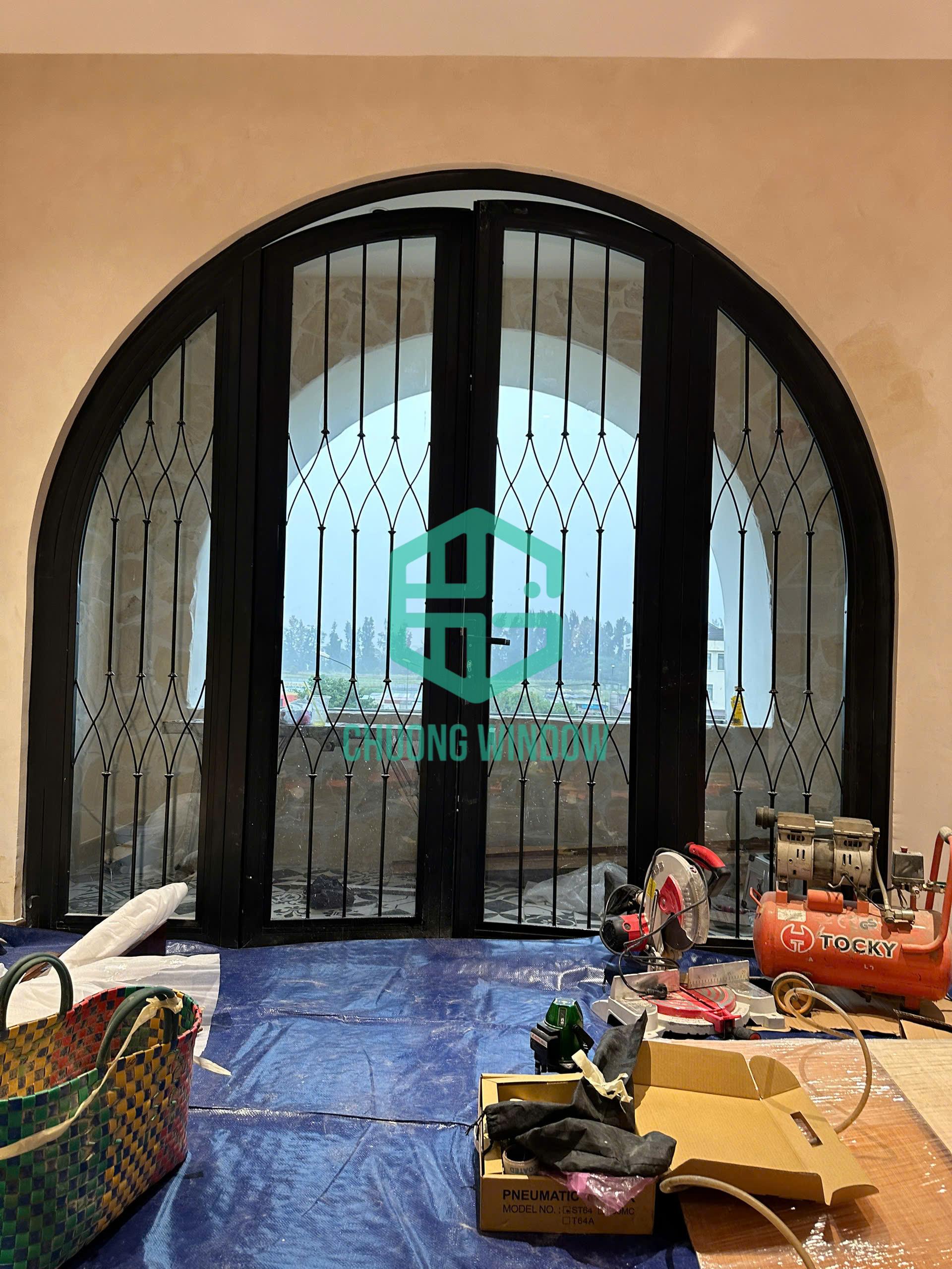 Cửa chính nhôm Xingfa  dạng đầu vòm 