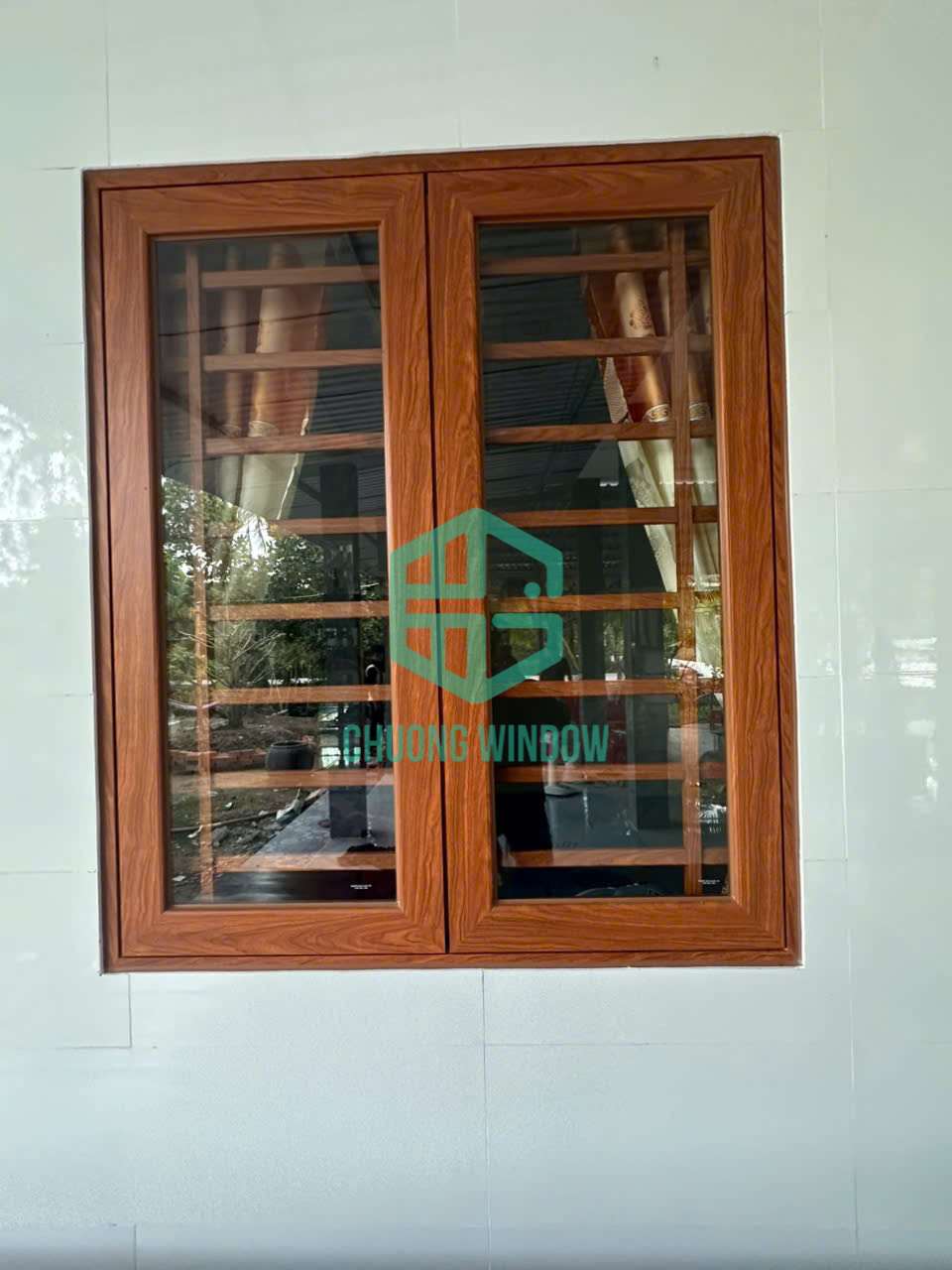 Cửa sổ nhôm Xingfa cánh kính cường lực 